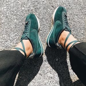 nike cortez green suede